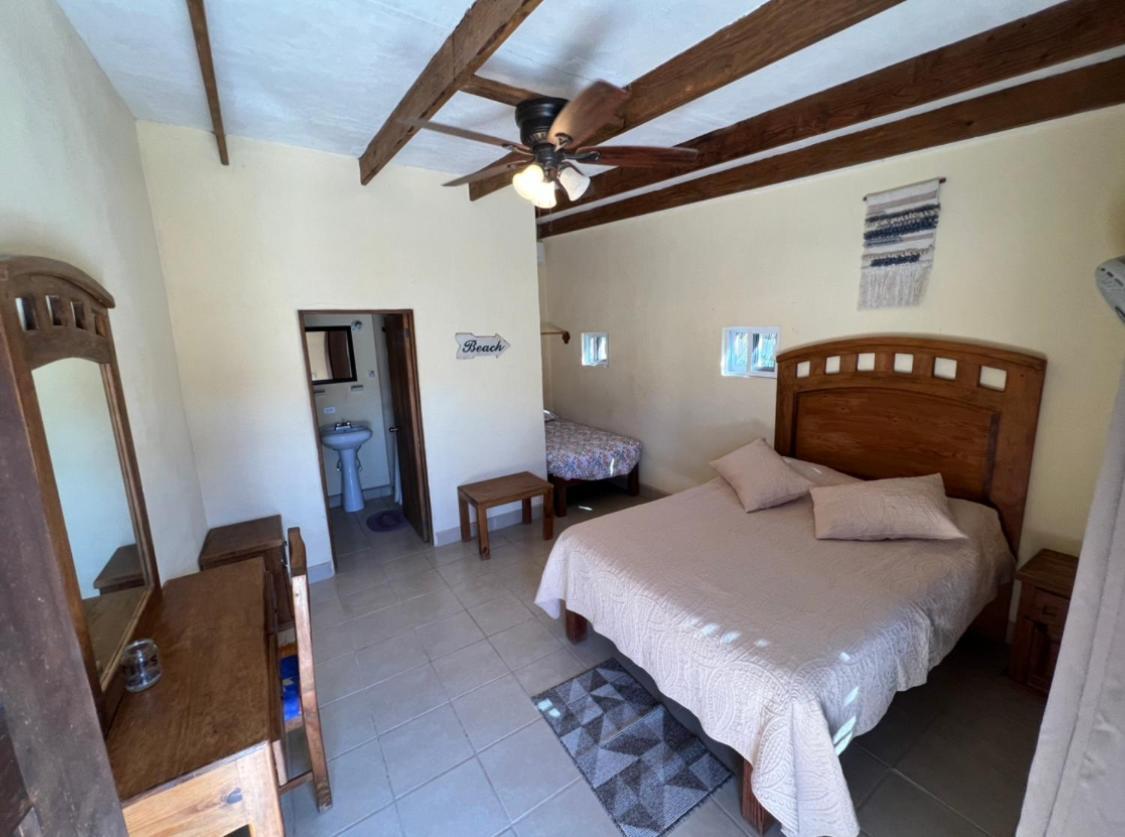 Playa Posada Eco Rooms Punta Arena エクステリア 写真